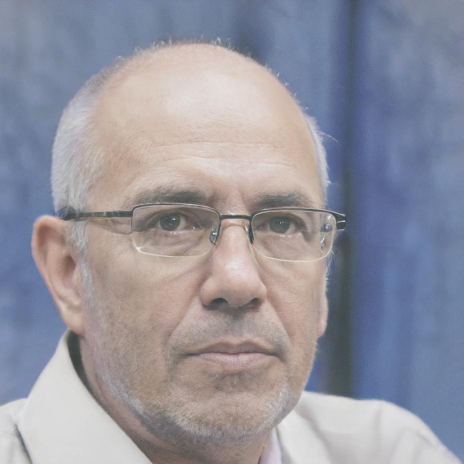 Portrait of Tavish Lynwood, digital services entrepreneur