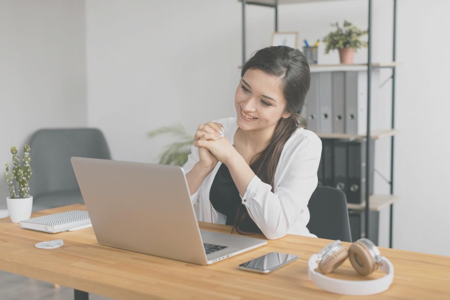 Interactive financial modeling session with local business owners